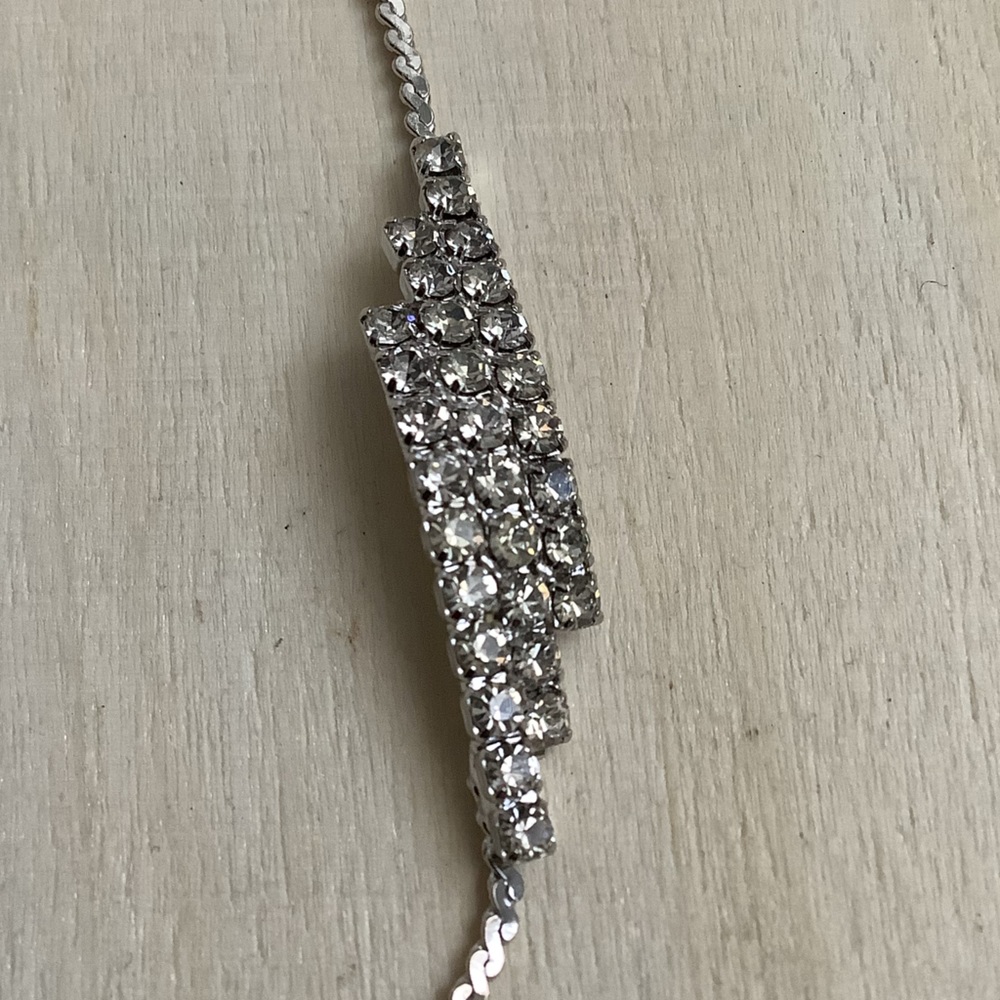 New vintage Austrian crystal dainty bracelet (silver)